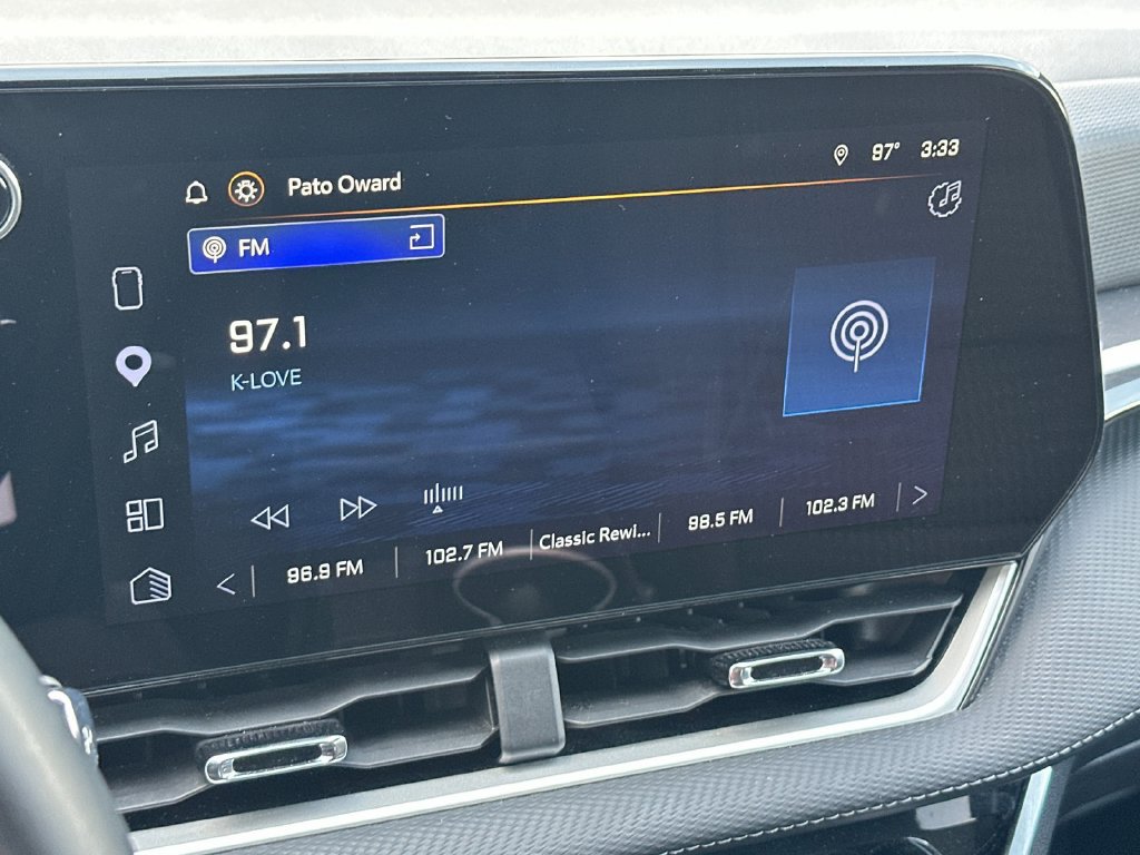 Used 2025 Chevrolet Equinox LT AWD/4WD image 17