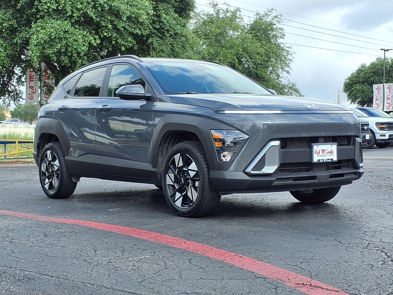Used 2025 Hyundai Kona SEL AWD/4WD image 4