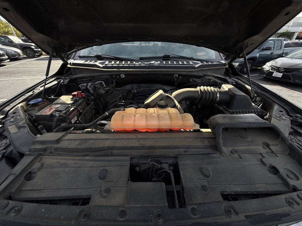 Certified 2019 Ford F150 XLT w/ Equipment Group 302A Luxury image 32