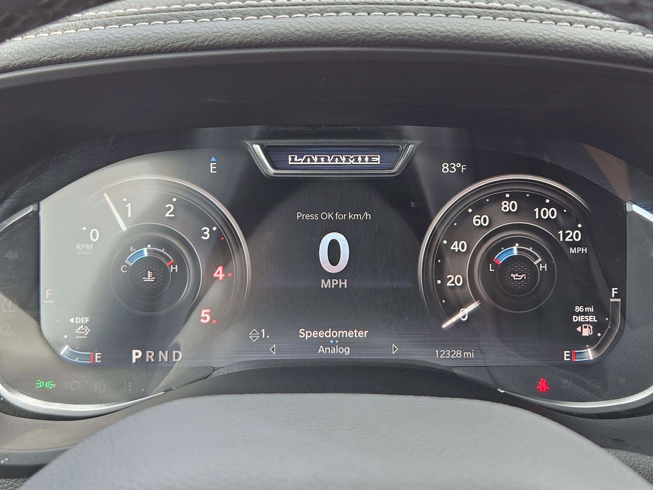 Used 2025 RAM 2500 Laramie AWD/4WD image 37