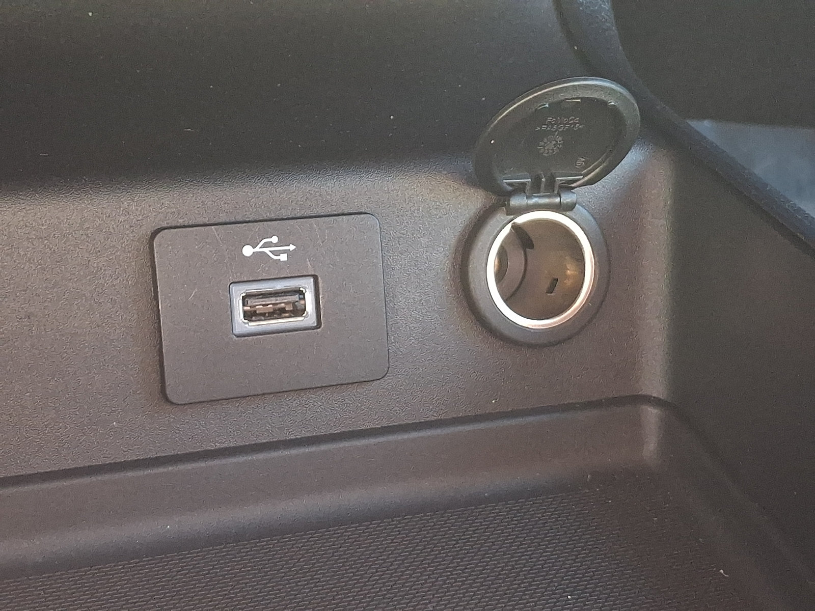 Certified 2017 Ford Fusion S FWD image 25