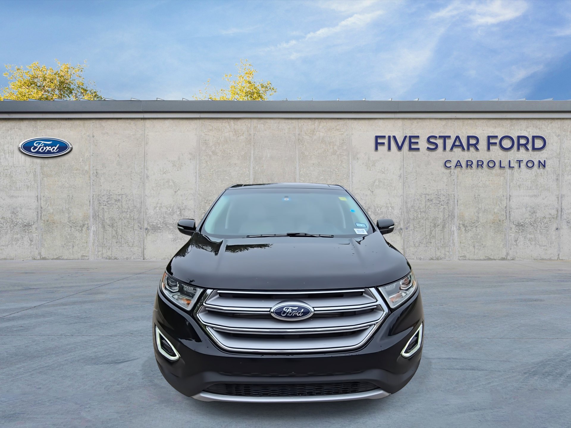 Certified 2018 Ford Edge Titanium w/ Equipment Group 301A FWD image 3