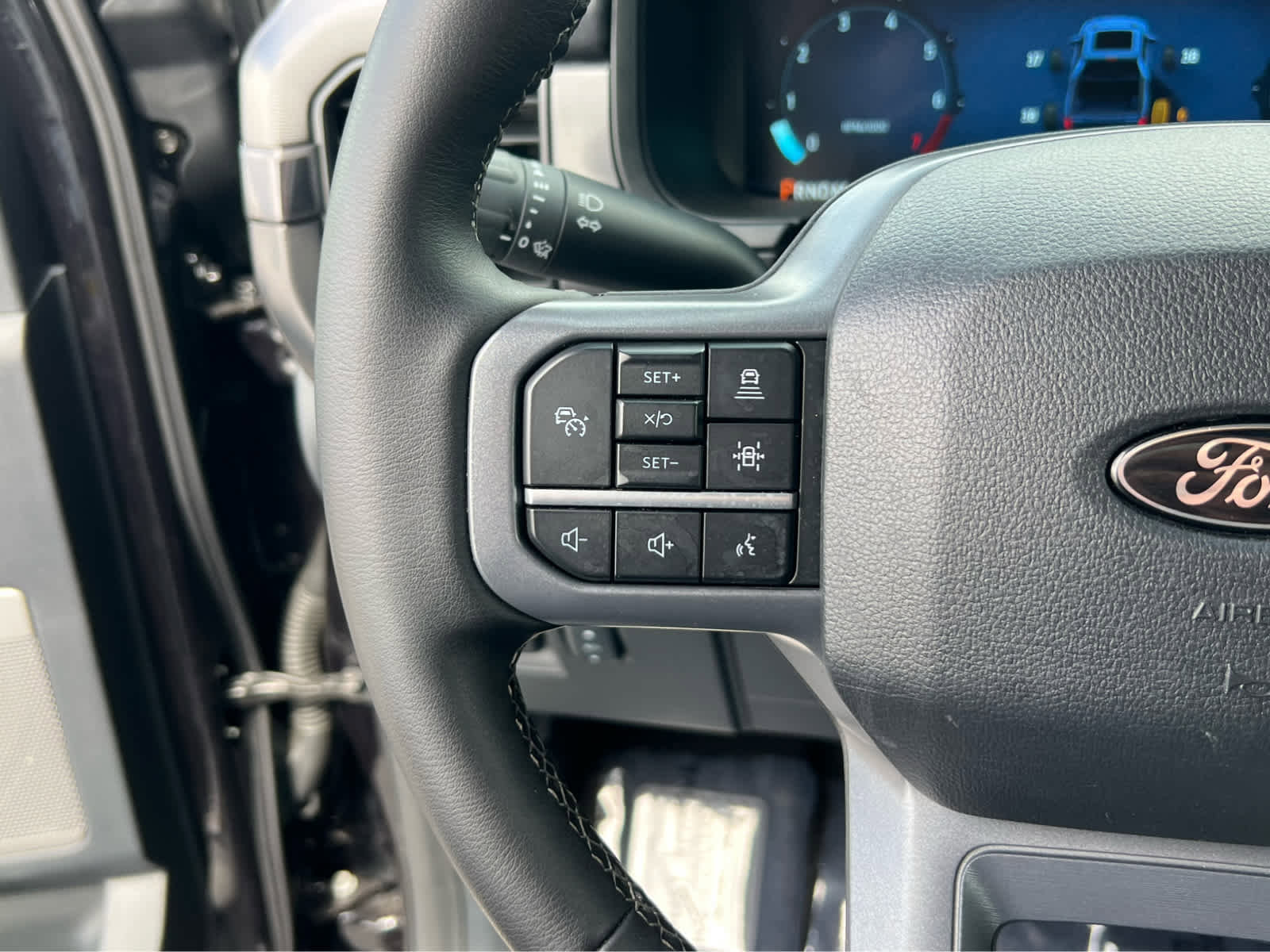 Certified 2025 Ford F150 Lariat AWD/4WD image 30