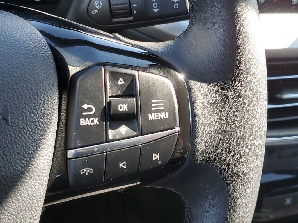 Certified 2025 Ford Escape Platinum image 17