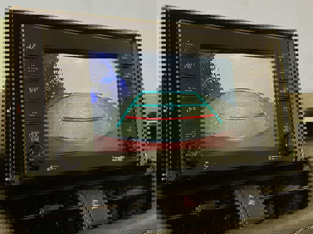 Used 2021 Toyota RAV4 LE image 28