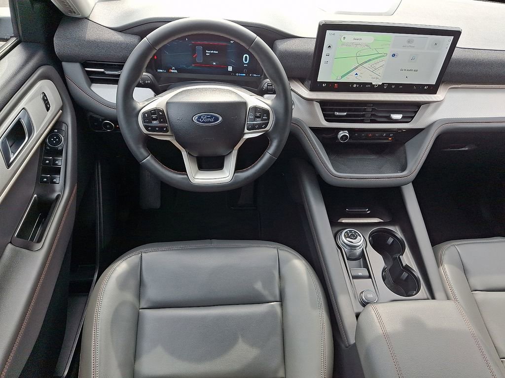 Certified 2025 Ford Explorer Active w/ Active Comfort Package image 12