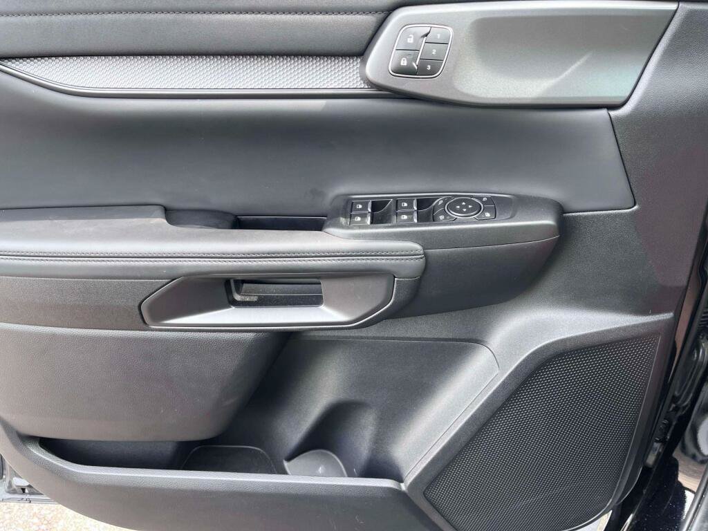 Certified 2025 Ford Ranger Raptor AWD/4WD image 28