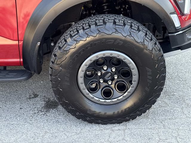 Certified 2025 Ford F150 Raptor AWD/4WD image 9
