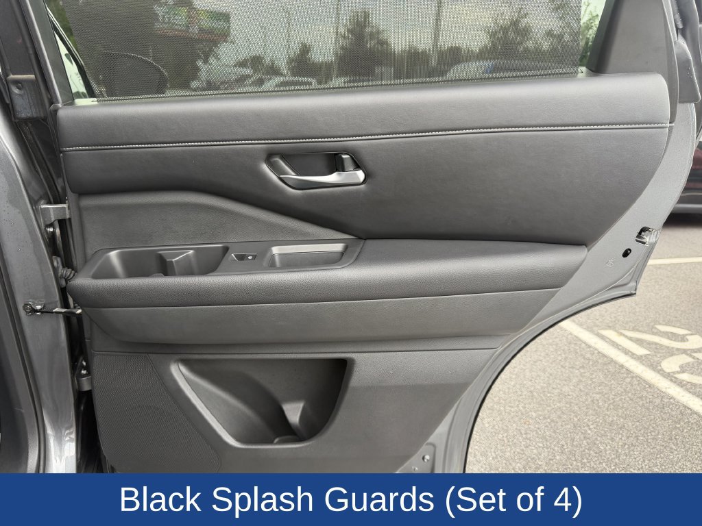 Used 2024 Nissan Pathfinder SL w/ SL Premium Package FWD image 28