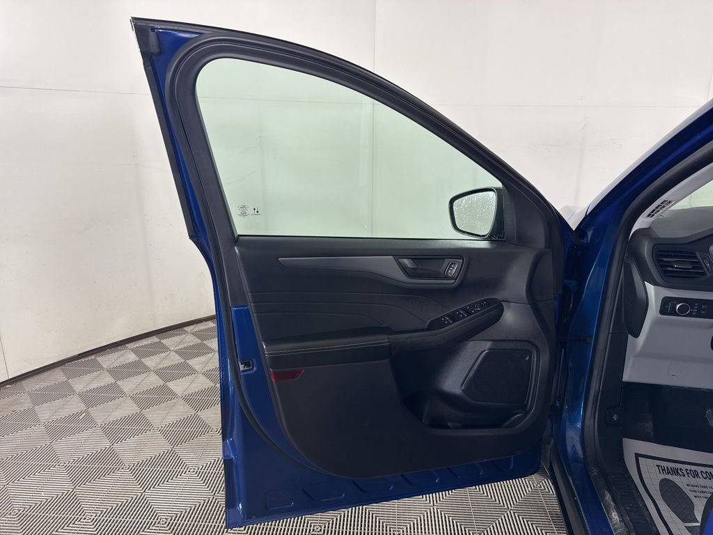 Certified 2023 Ford Escape Active image 13