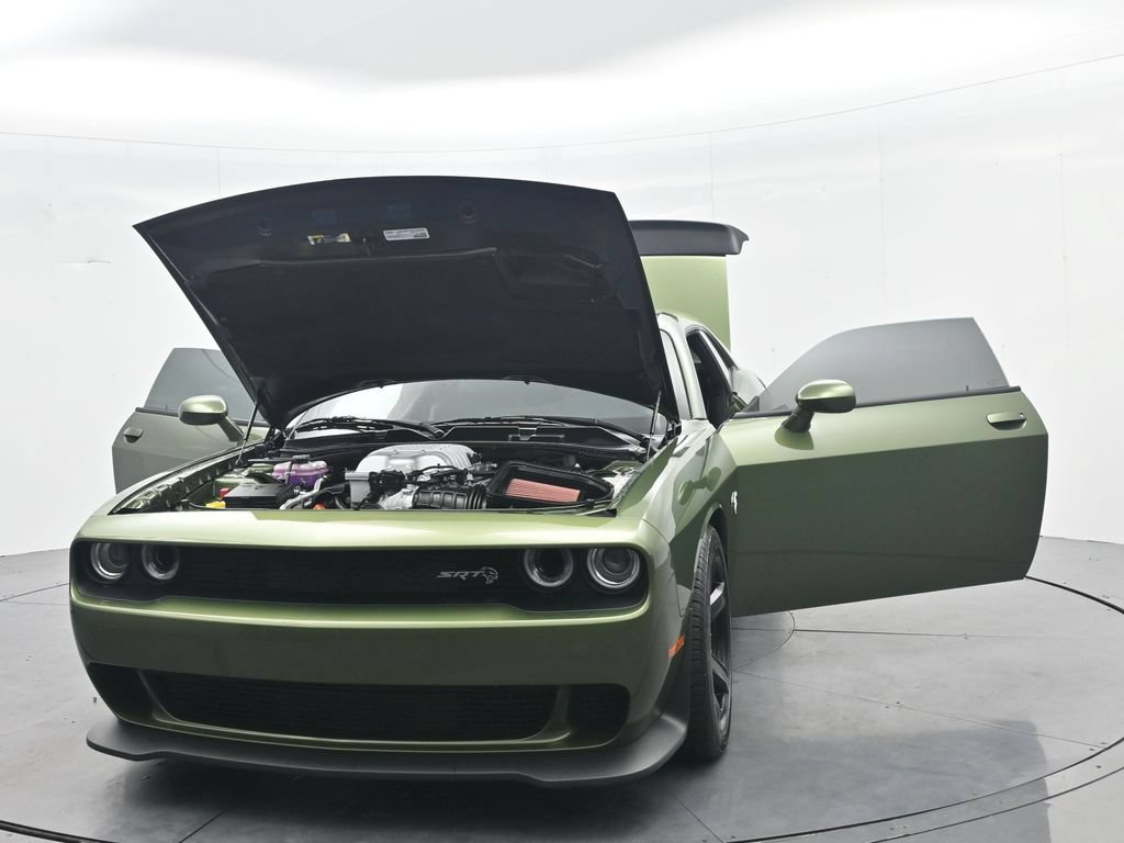 Used 2022 Dodge Challenger SRT Hellcat w/ Plus Package RWD image 46