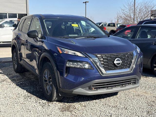 Used 2023 Nissan Rogue S image 3