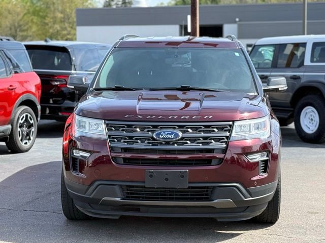 Certified 2018 Ford Explorer XLT w/ XLT Appearance Package AWD/4WD image 35