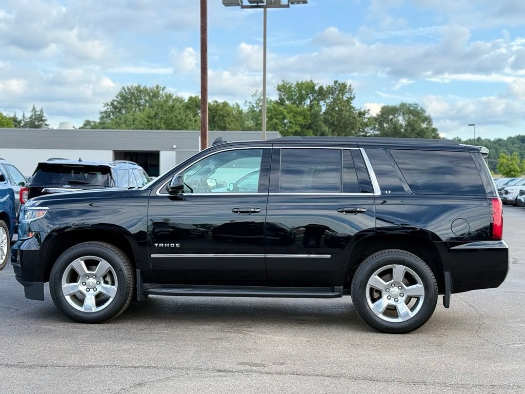 Used 2019 Chevrolet Tahoe LT w/ Luxury Package AWD/4WD image 39