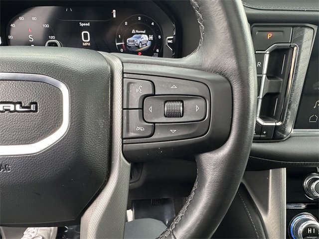 Used 2024 GMC Yukon XL Denali w/ Advanced Technology Package image 30