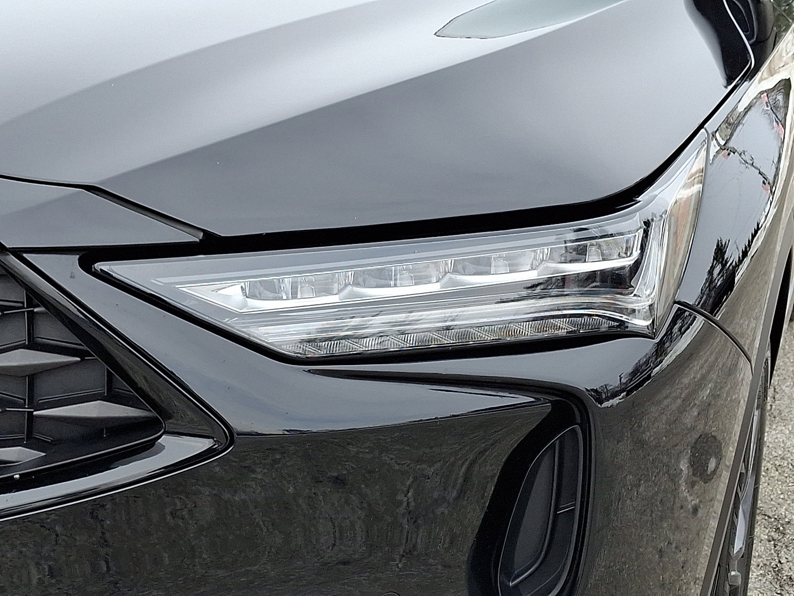 Used 2023 Acura MDX A-Spec image 12