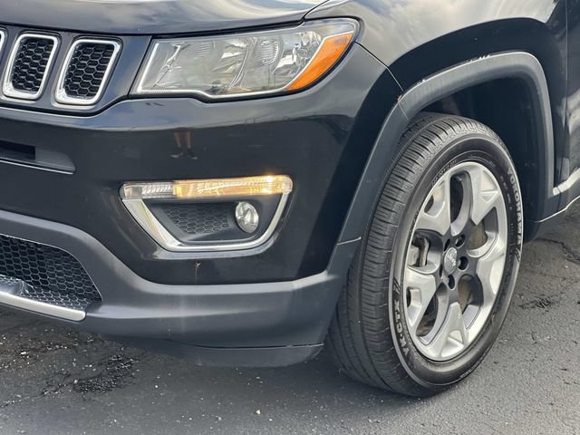 Used 2019 Jeep Compass Limited AWD/4WD image 9