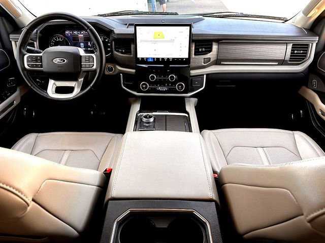 Certified 2023 Ford Expedition Limited image 27