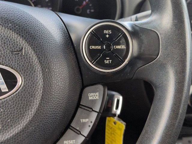 Used 2017 Kia Soul FWD image 23