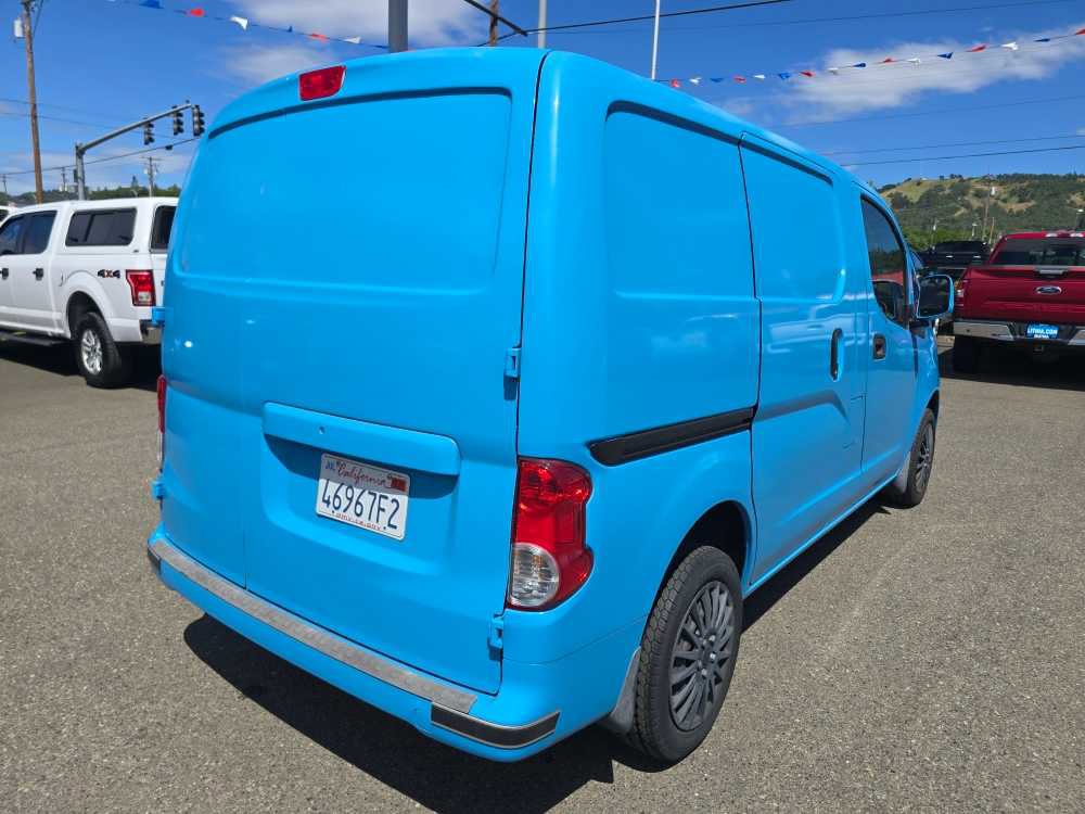 Used 2017 Nissan NV200 SV w/ Technology Package FWD image 3