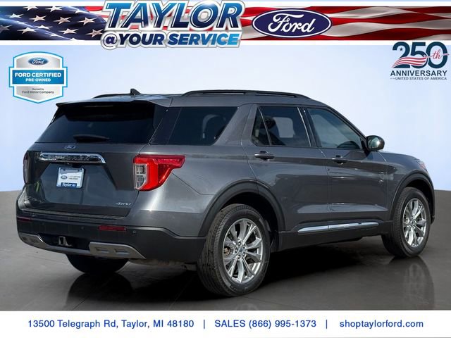 Certified 2023 Ford Explorer XLT w/ Equipment Group 202A AWD/4WD image 3