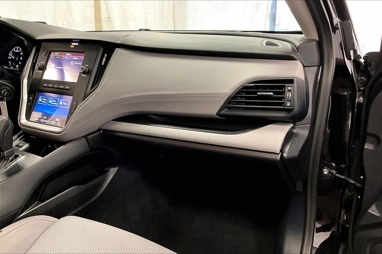 Used 2020 Subaru Legacy w/ Alloy Wheel Package image 15