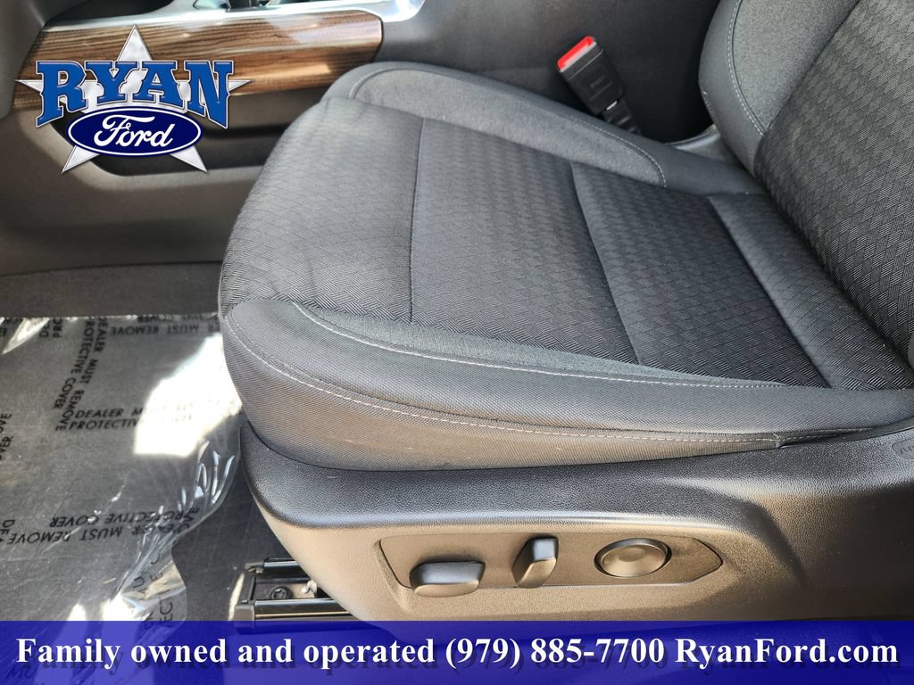Used 2023 Chevrolet Silverado 1500 LT w/ Texas Edition Plus RWD image 17