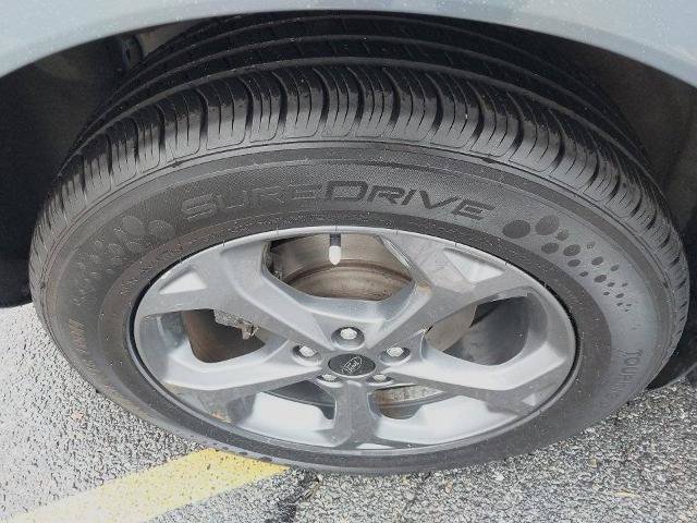 Certified 2024 Ford Escape ST-Line AWD/4WD image 12