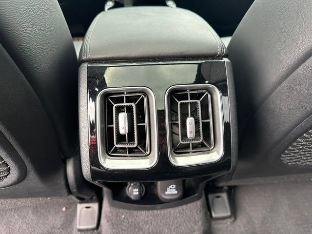 Used 2024 Kia Sorento SX Prestige AWD/4WD image 16