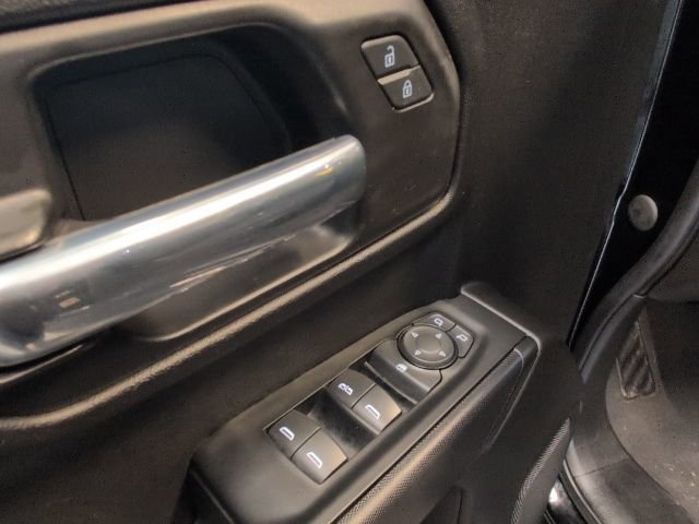 Used 2023 Chevrolet Silverado 1500 Custom image 14