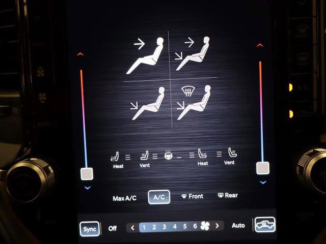 Used 2024 RAM 3500 Laramie image 26