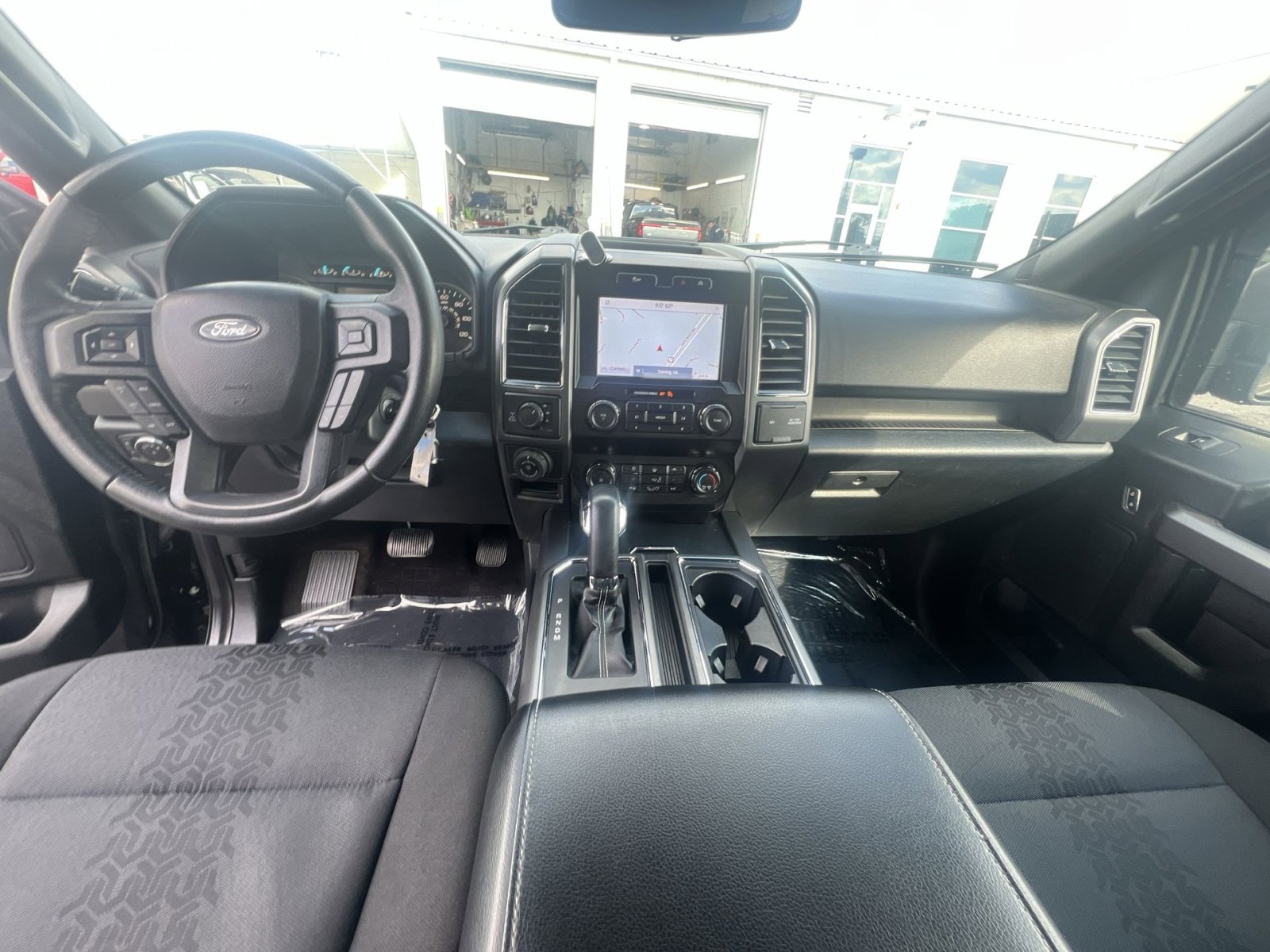 Certified 2020 Ford F150 XLT w/ Equipment Group 302A Luxury AWD/4WD image 31