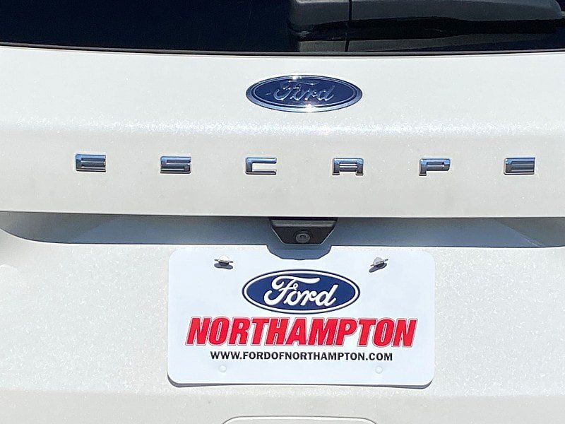 Certified 2021 Ford Escape SEL w/ Technology Package AWD/4WD image 10