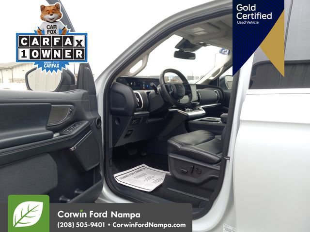 Certified 2025 Ford Expedition Max Platinum image 11