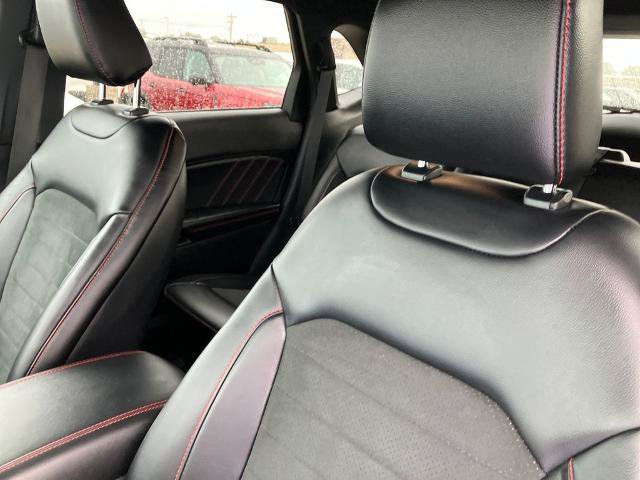 Certified 2024 Ford Edge ST-Line AWD/4WD image 22