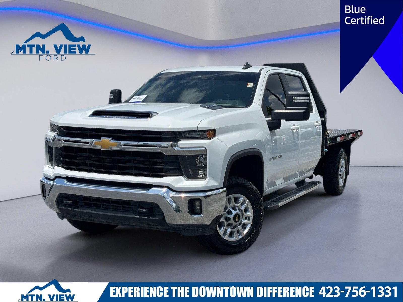 Used 2024 Chevrolet Silverado 2500 LT w/ Convenience Package AWD/4WD image 1