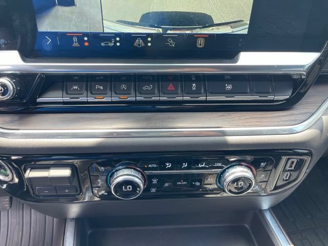 Used 2024 GMC Sierra 1500 SLT RWD image 30