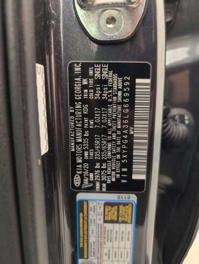 Used 2020 Kia Sorento LX FWD image 38