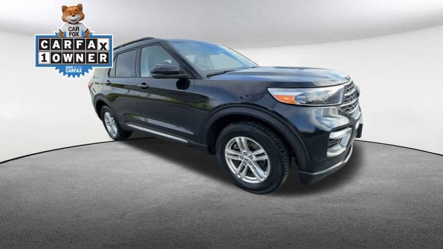 Certified 2023 Ford Explorer XLT w/ Equipment Group 202A AWD/4WD image 2