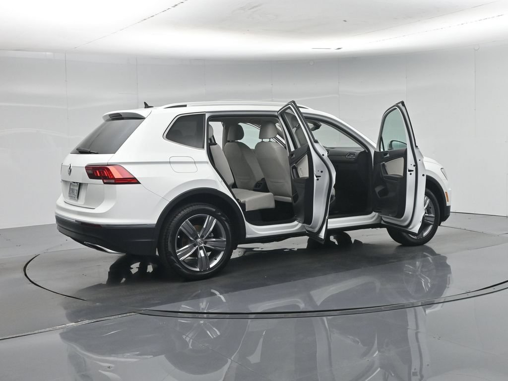 Used 2021 Volkswagen Tiguan SEL FWD image 6