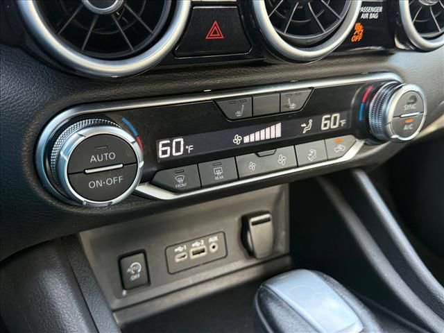 Used 2025 Nissan Sentra SR FWD image 18