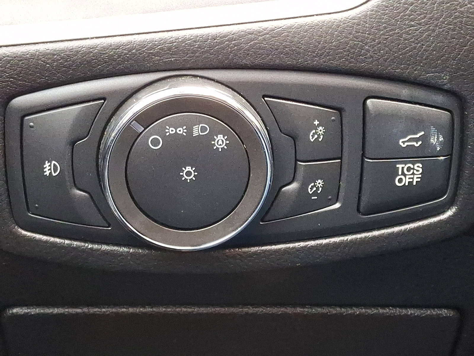 Certified 2022 Ford Edge ST-Line image 26