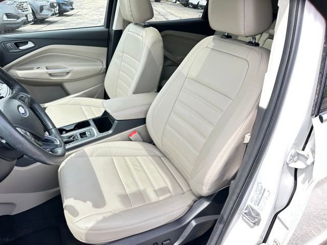 Certified 2017 Ford Escape Titanium AWD/4WD image 13