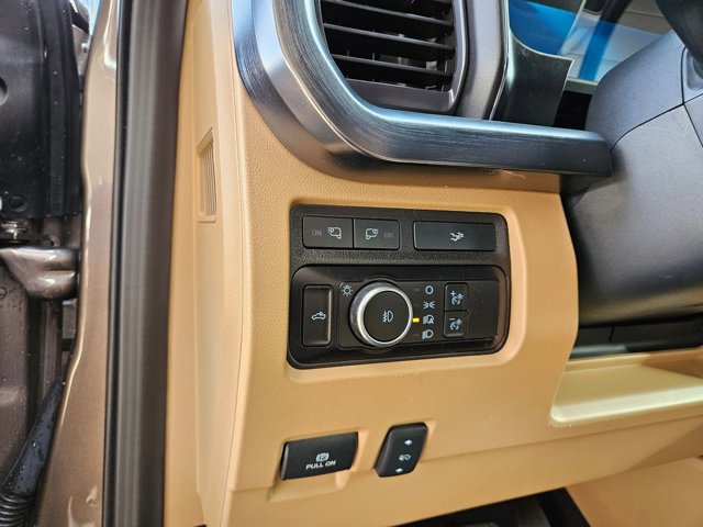 Certified 2023 Ford F250 Lariat w/ Lariat Ultimate Package image 11