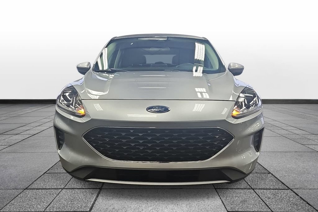 Certified 2021 Ford Escape SE FWD image 2