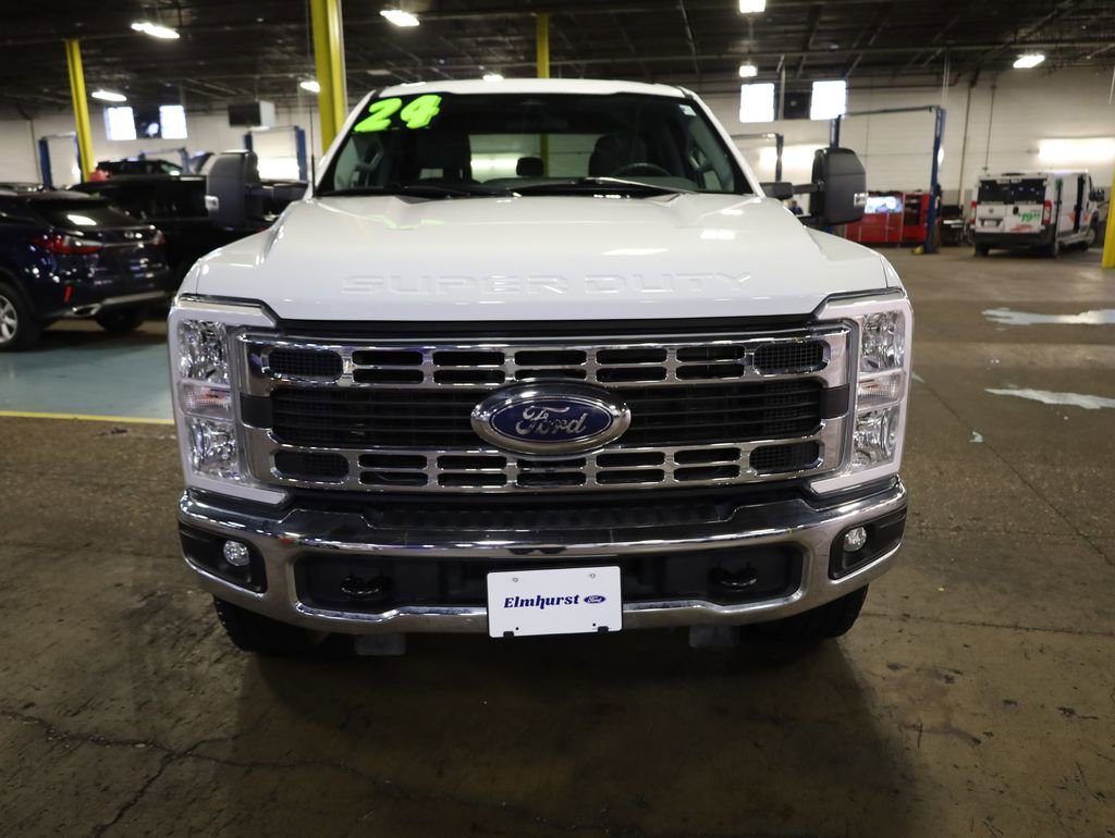 Certified 2024 Ford F350 XLT w/ FX4 Off-Road Package AWD/4WD image 2