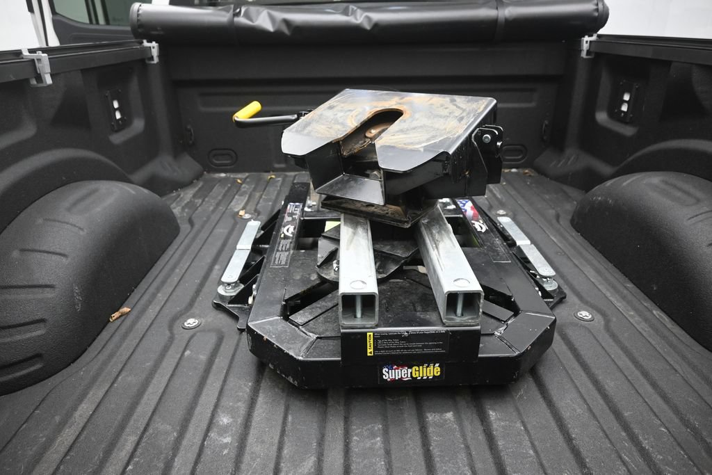 Certified 2025 Ford F250 Lariat w/ Black Appearance Package AWD/4WD image 10