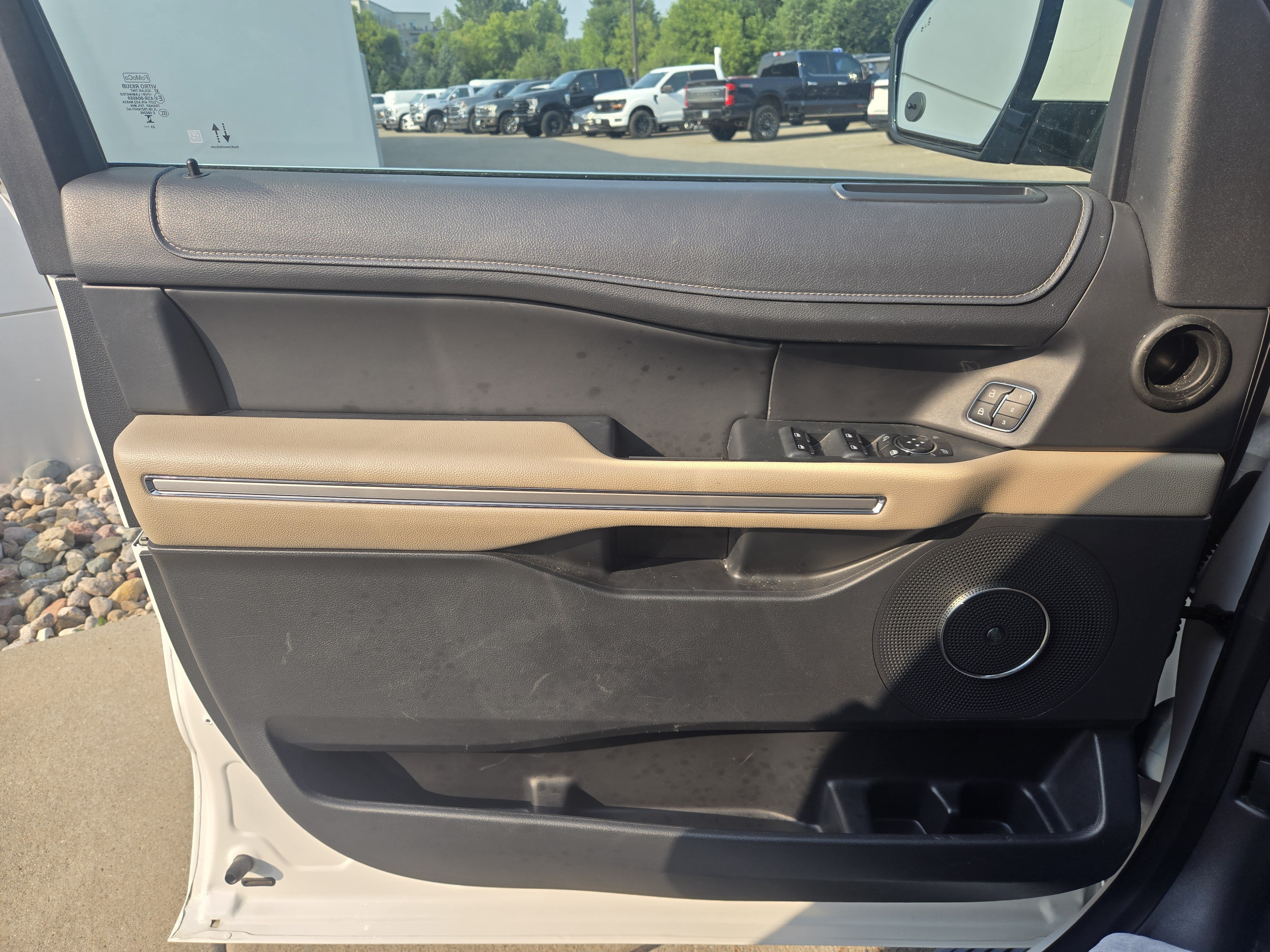 Certified 2024 Ford Expedition Max Limited AWD/4WD image 21