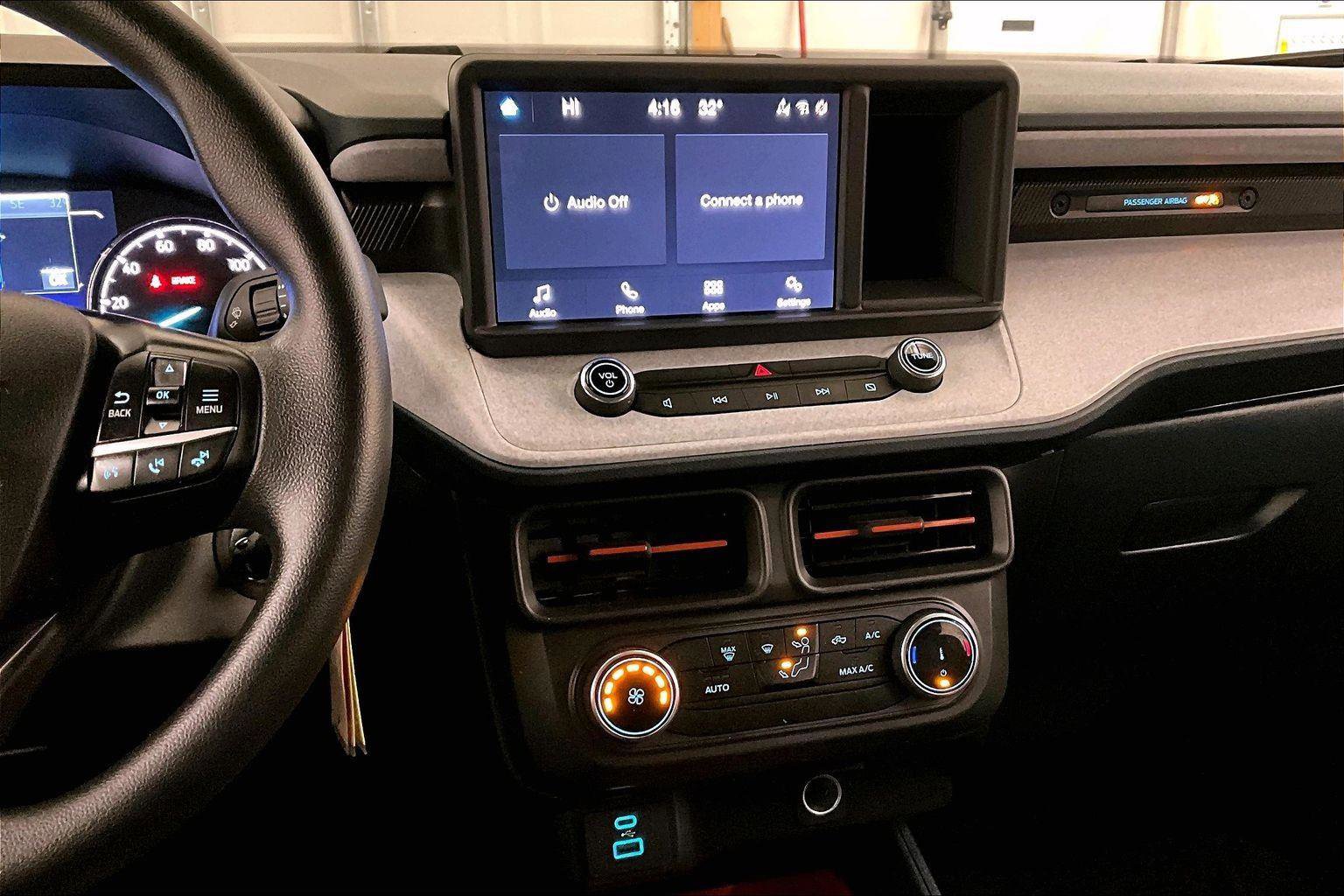 Certified 2024 Ford Maverick XLT w/ Equipment Group 300A Standard image 6