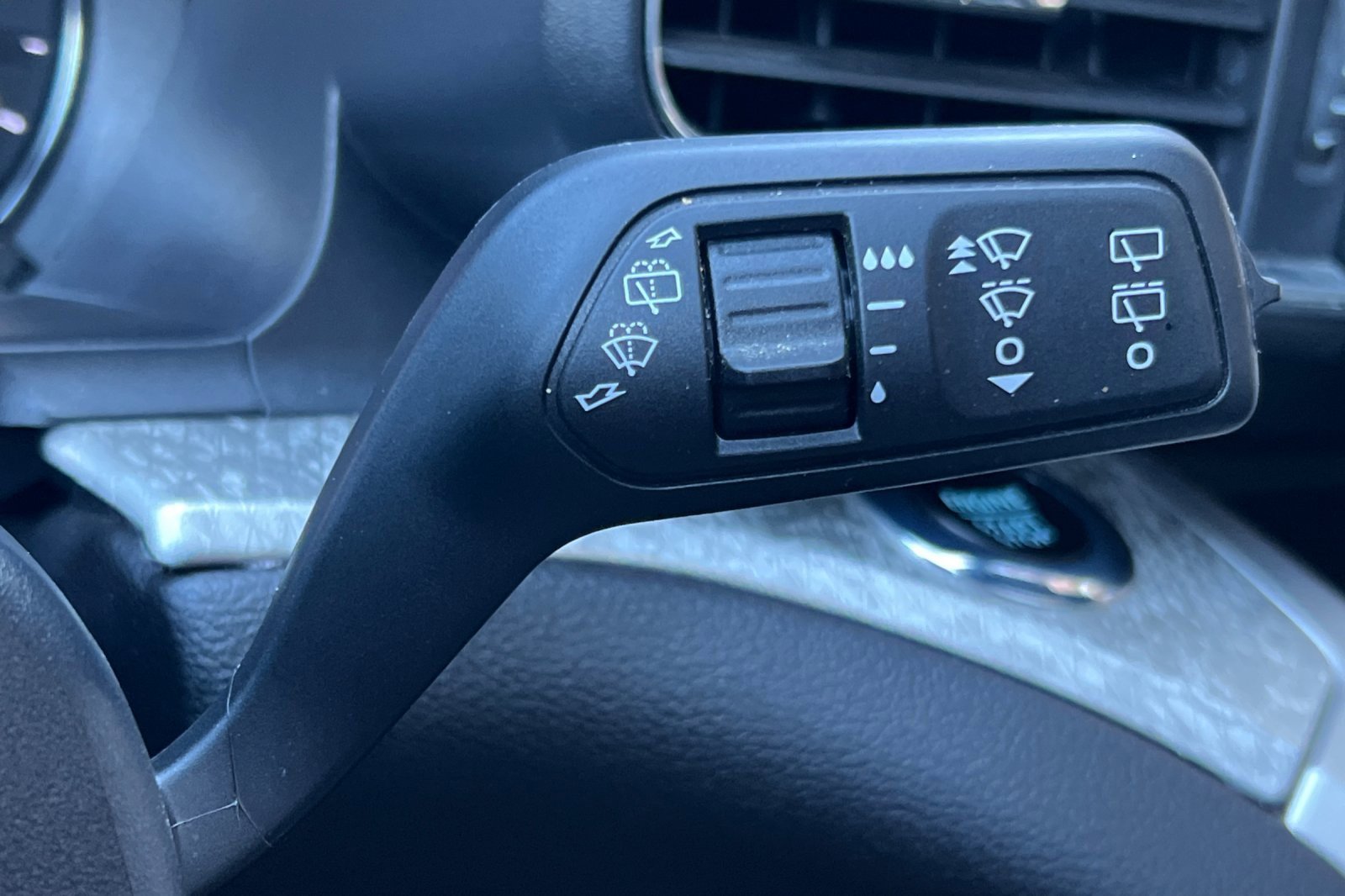 Certified 2022 Ford Explorer Timberline w/ Timberline Technology Package image 40